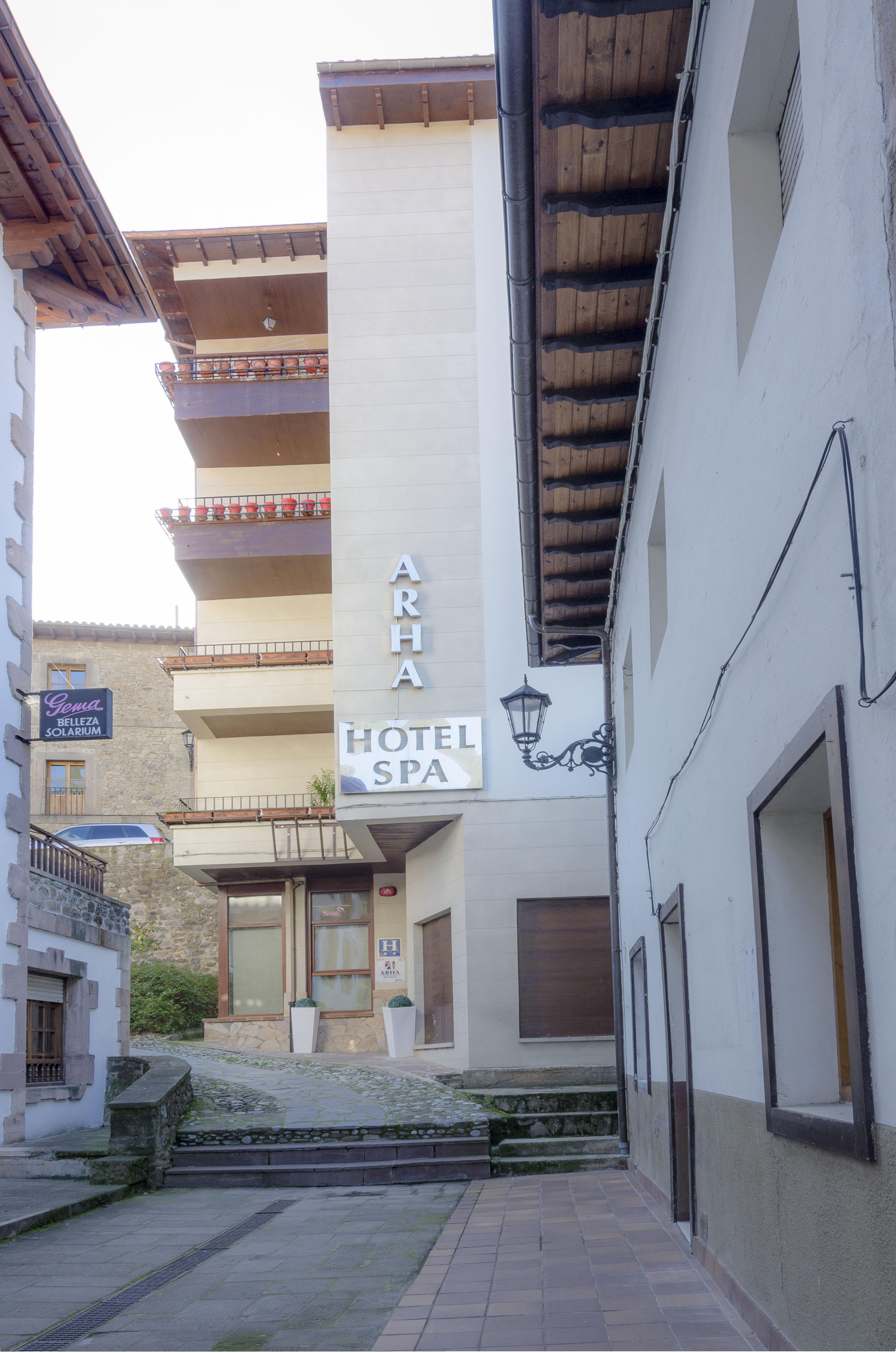 Hotel Arha Potes & Spa エクステリア 写真